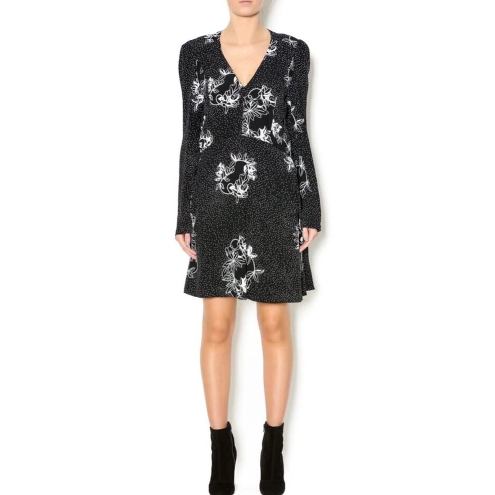 SEE by CHLOE Vneck long sleeve mini dress black w/white floral Print Sz 36 Small